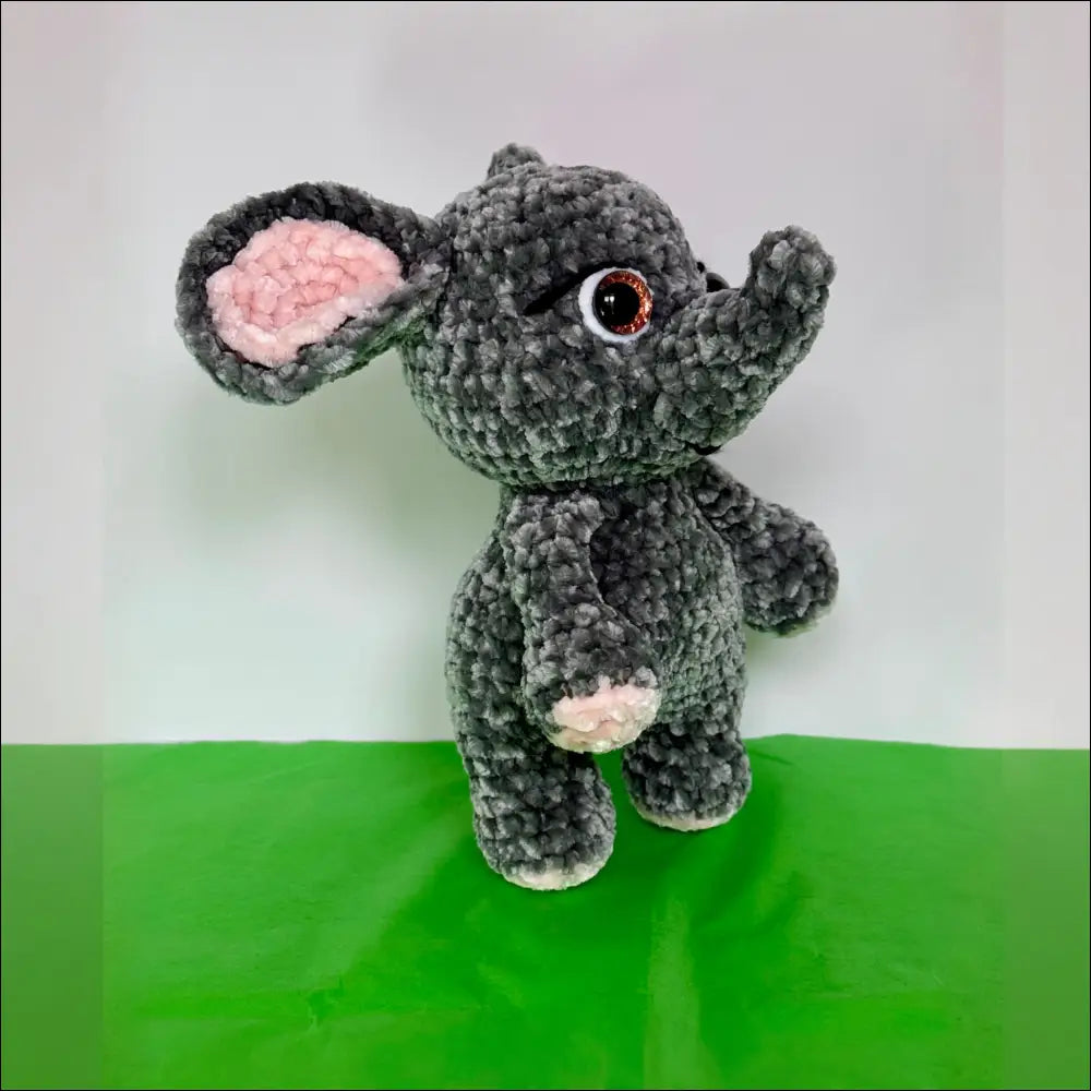 Elephant plush plush