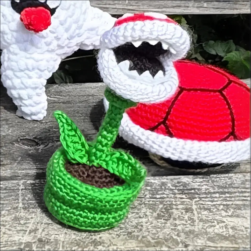 Pirhana plant plush