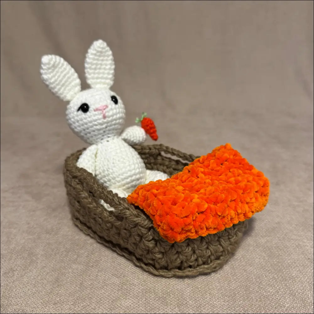 Basket pets plush