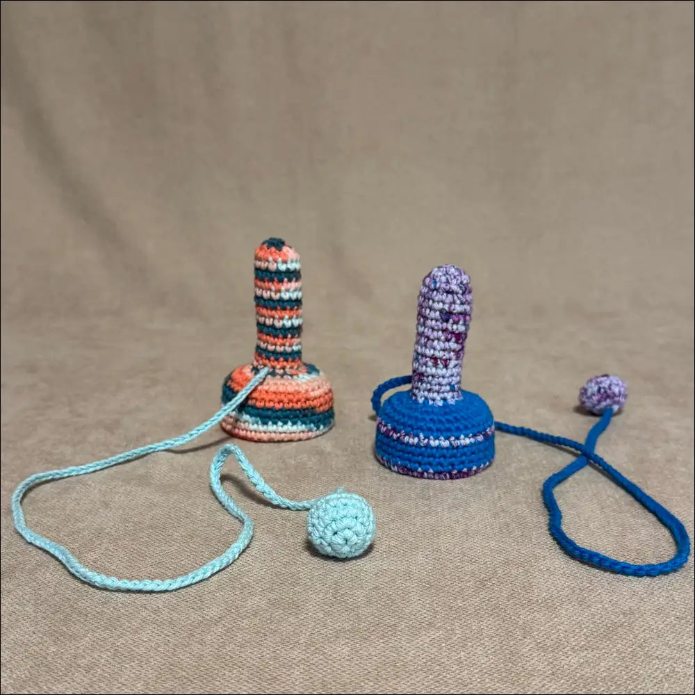 Bilbocatch handheld game interactive