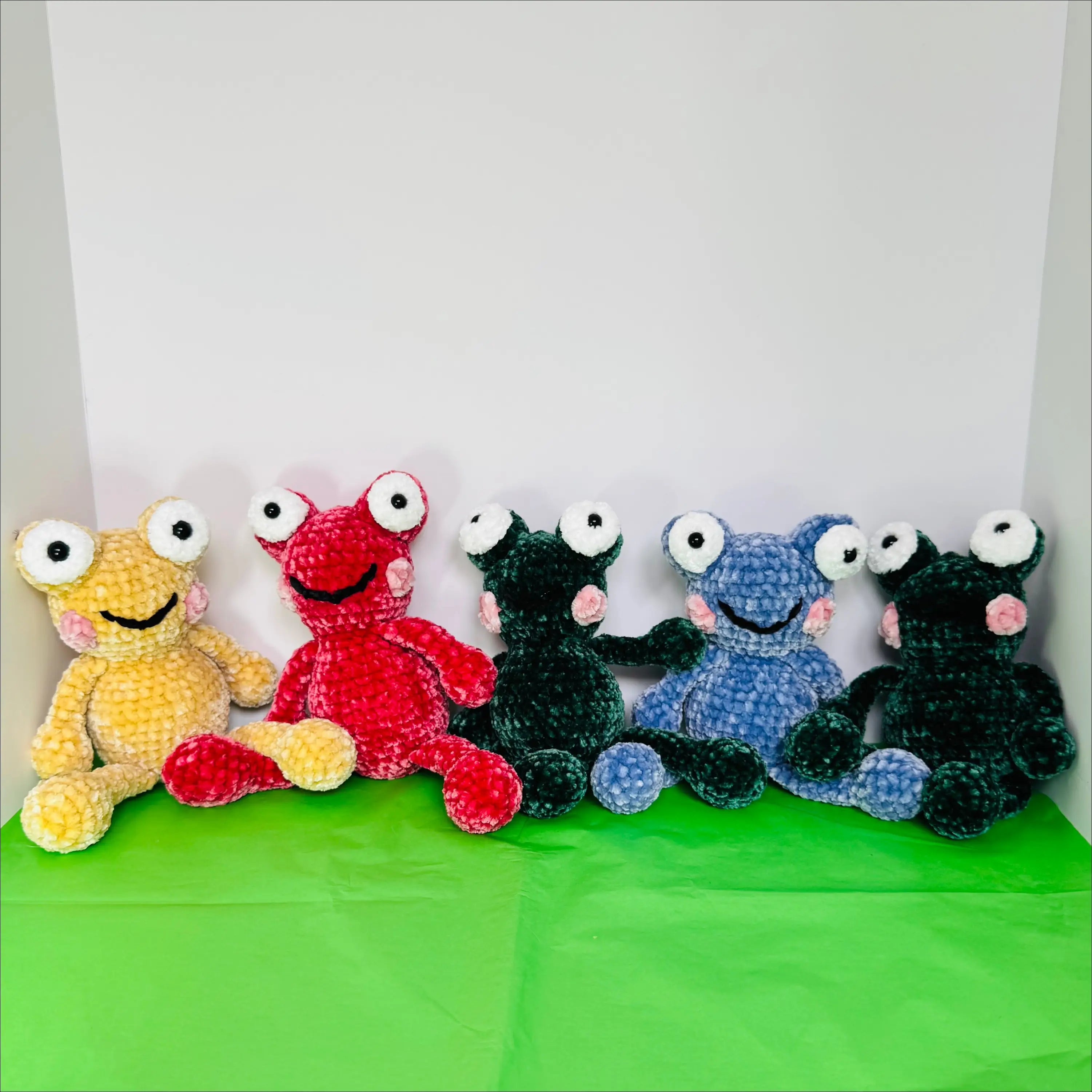 Velvety Soft Plush Frog Toy for Cozy Snuggles North America – Two ...