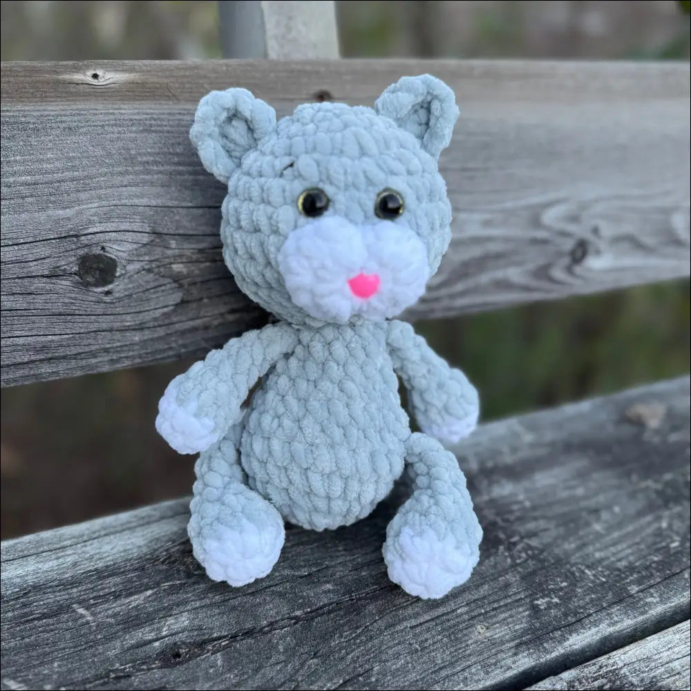 Grey kitty cats & dogs