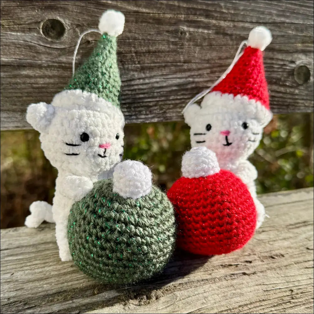 Holiday ornaments plush