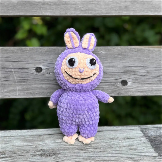 Labubu plush plush