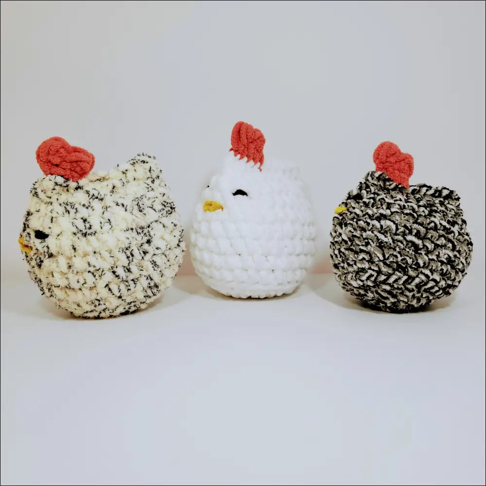 Mama mabel chicken farm animals