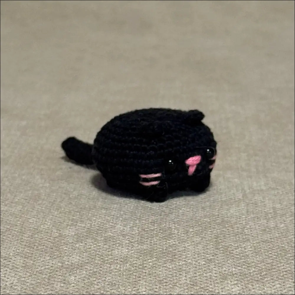 Mini kitty cats & dogs