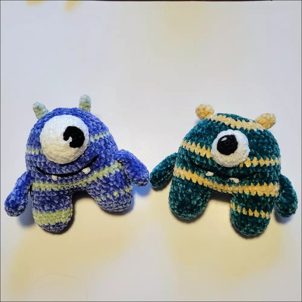 One eyed monster - plush two little loops toys