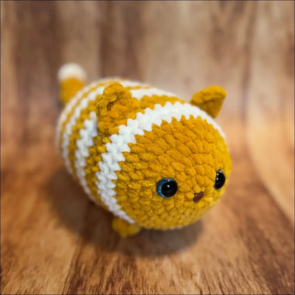 Plump kitties plush